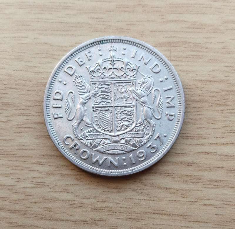 Great Britain 1937 Silver Wreath Crown.