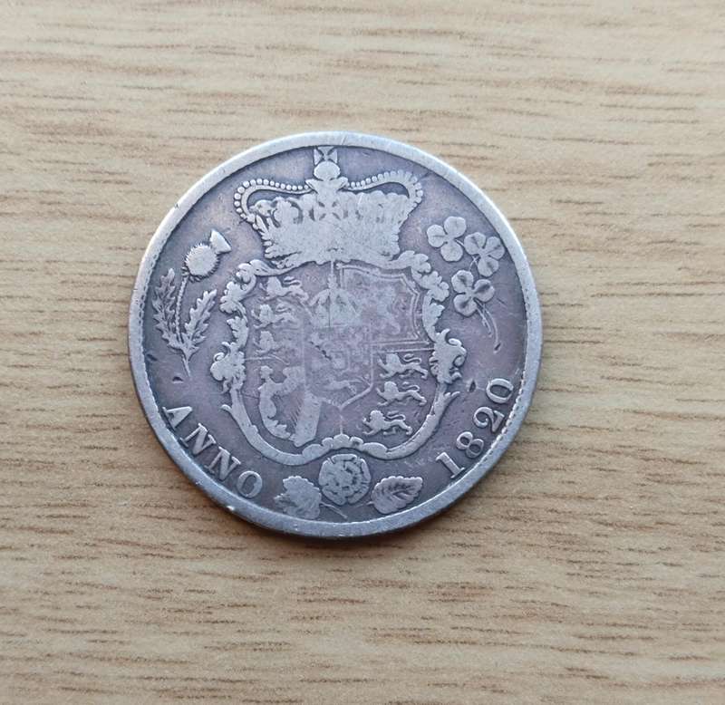Great Britain 1820 Sterling silver King George 1111 Half Crown.