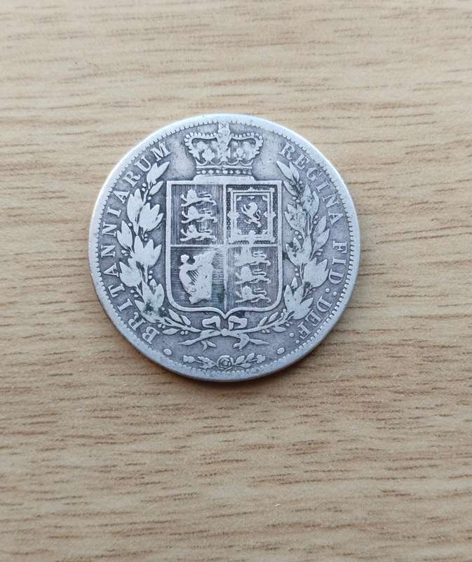 Great Britain 1885 Queen Victoria Sterling silver Half Crown.