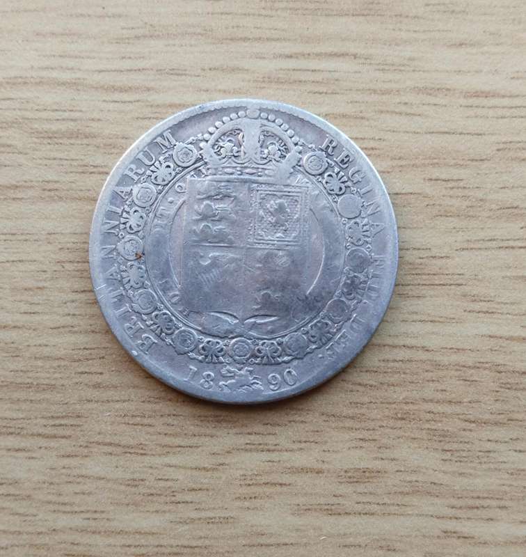Great Britain 1890 Queen Victoria Sterling silver Half Crown.