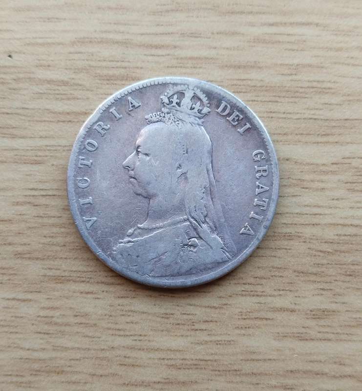 Great Britain 1890 Queen Victoria Sterling silver Half Crown.