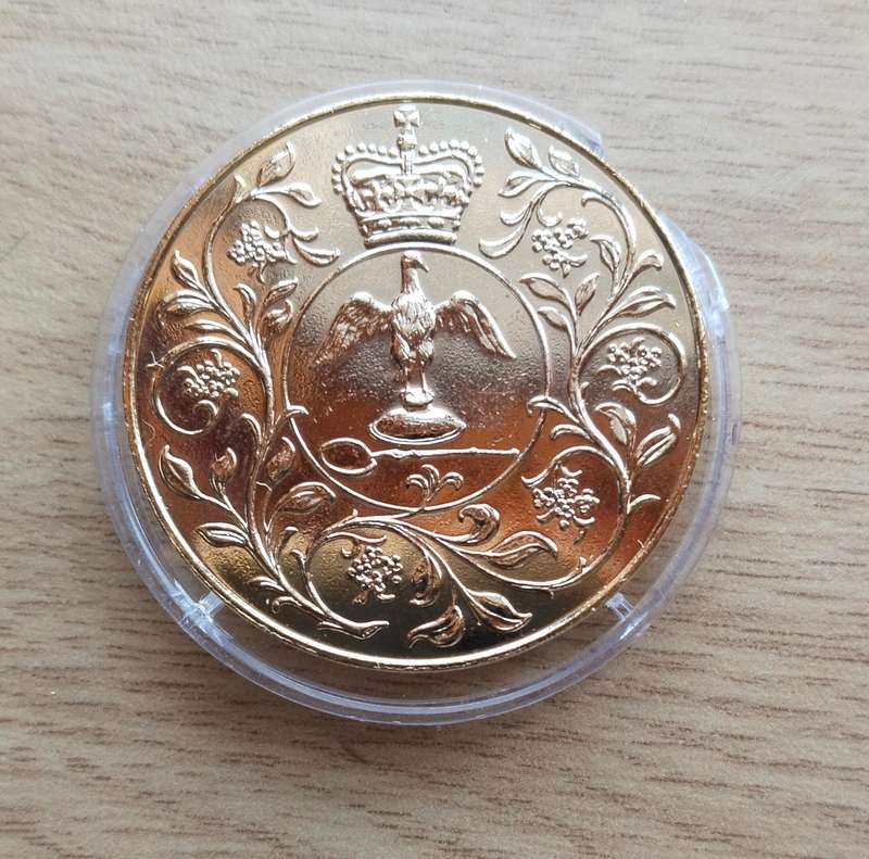 Great Britain 1977 (24 ct gold plated) Silver Jubilee Commemorative Crown.