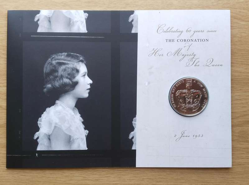 Great Britain Queen Elizabeth II 60 years coronation crown.