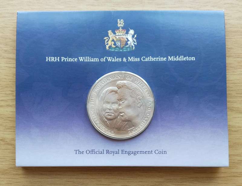 Great Britain Prince of Wales and Kate Middleton Engagement Five Pounds coin.