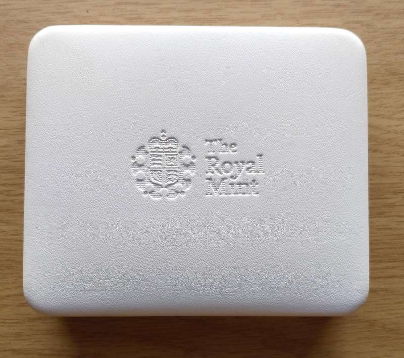 Great Britain 2010 Silver Engagement Five Pounds. 28.28 grams