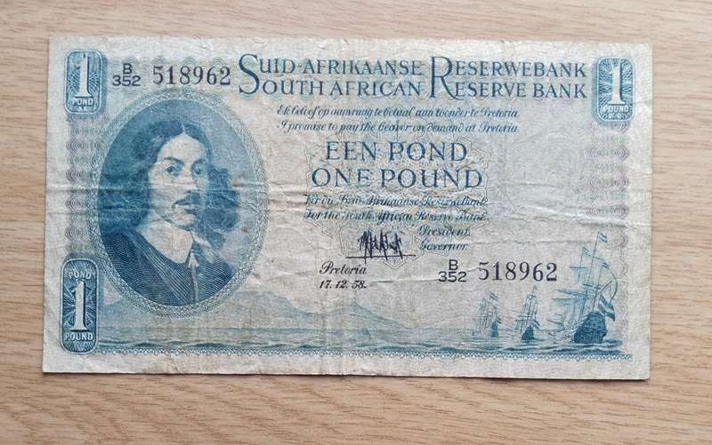 South Africa M.H. de Kock 17.12.58 Old one pound Bank Note. (962)