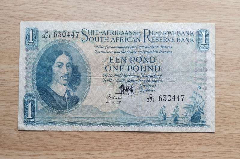 South Africa M.H. de Kock 15.5.59 Old one pound Bank Note. (447)