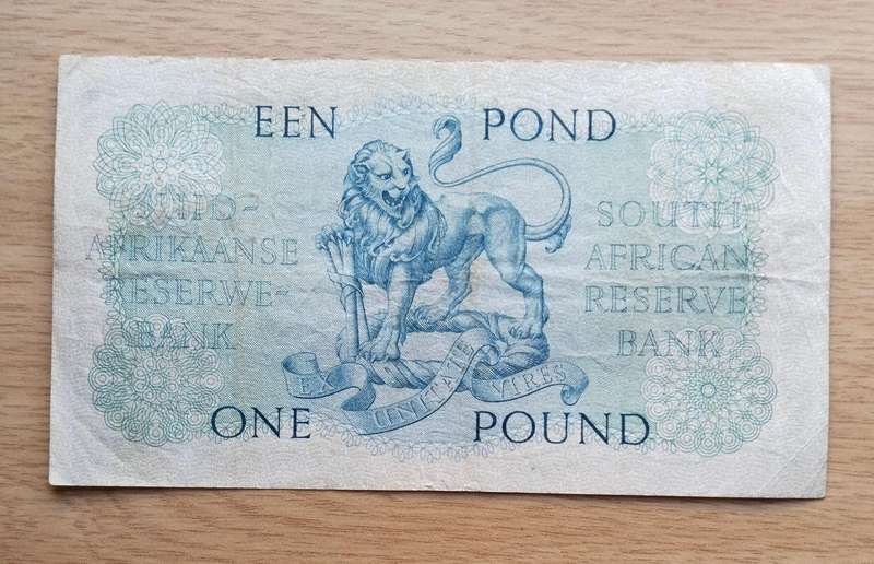South Africa M.H. de Kock 13.5.58 Old one pound Bank Note. (348)