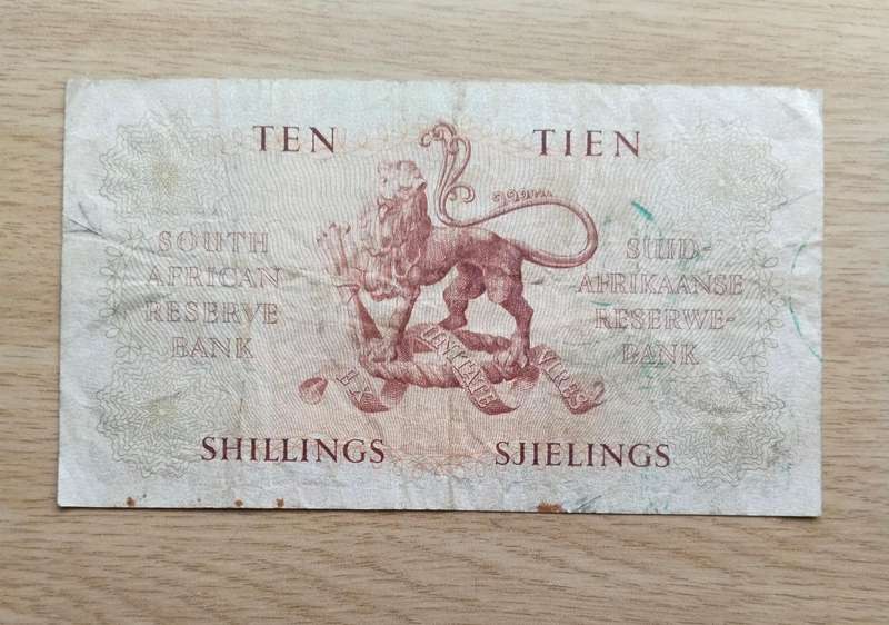 South Africa M.H. de Kock 18.12.58 Ten Shillings Bank Note. (742)