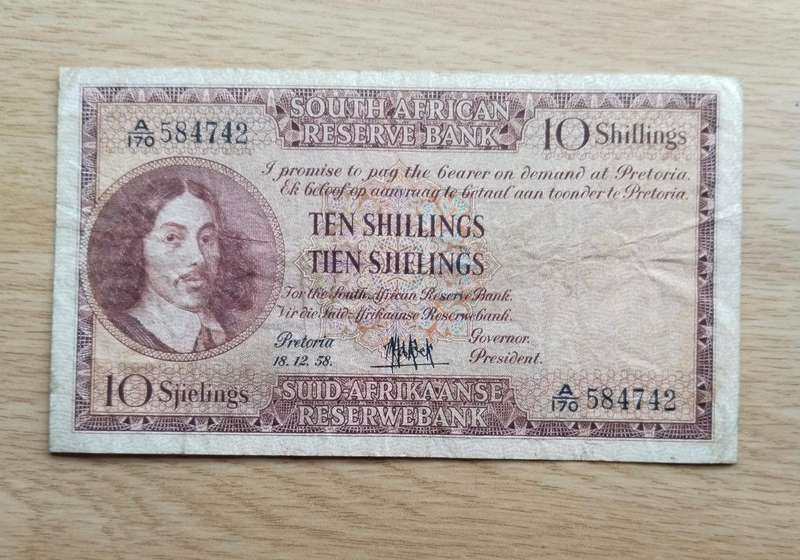 South Africa M.H. de Kock 18.12.58 Ten Shillings Bank Note. (742)