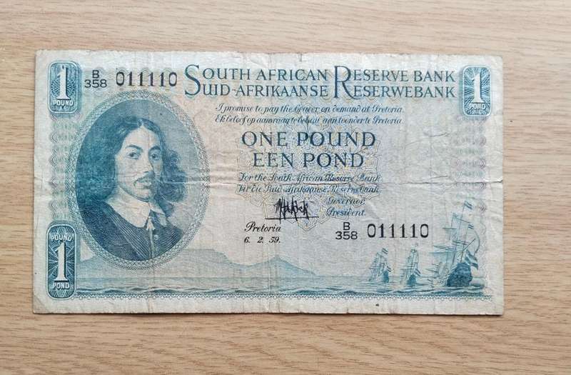 South Africa M.H. de Kock 6.2.59 Old one pound Bank Note. 011110 NICE NUMBER!!