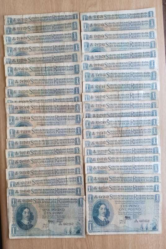 South Africa M.H. de Kock collection of 39 Old One Pound Bank Notes. One bid takes all.