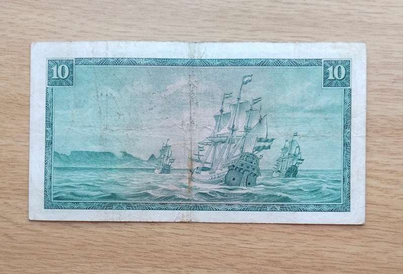 Replacement W13 South Africa de Jongh Old R10 Bank Note. (952) (