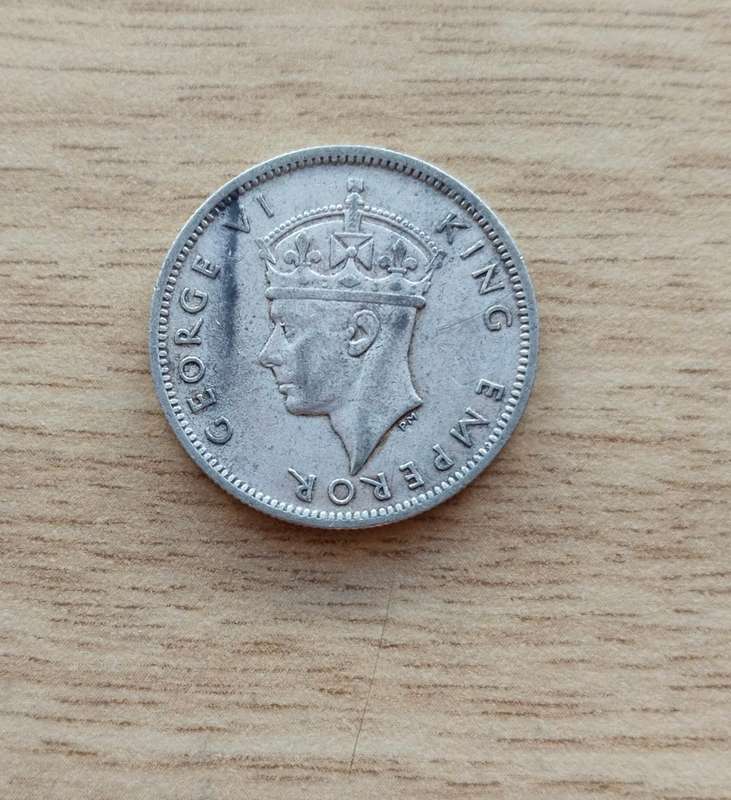 Southern Rhodesia 1944 Silver Shilling.