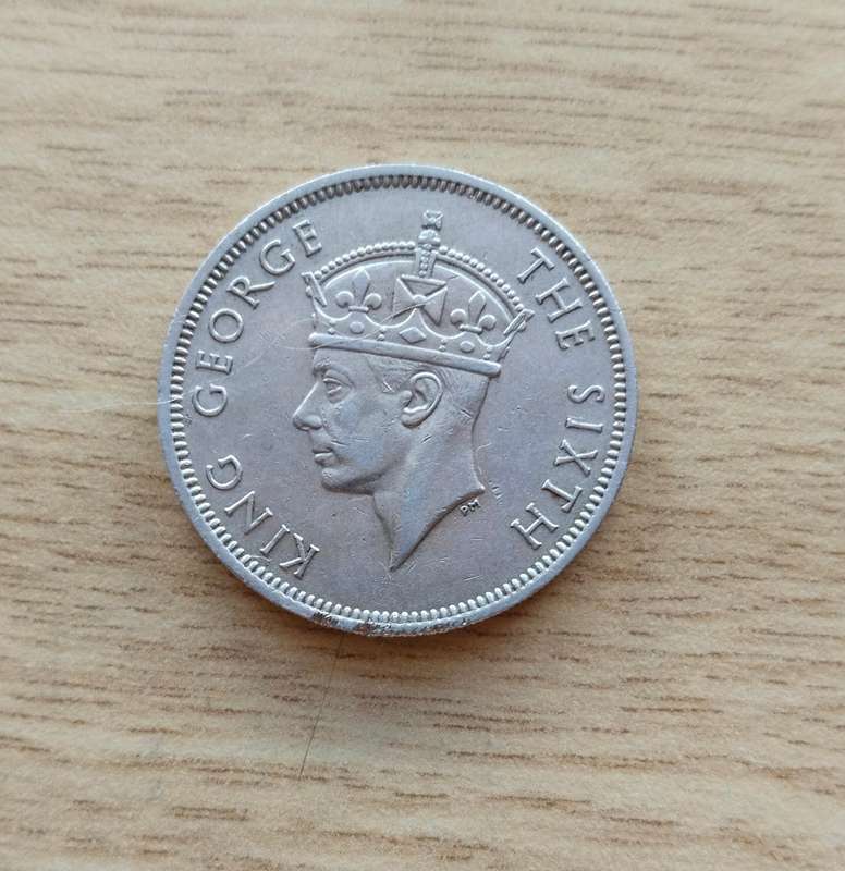 Southern Rhodesia 1952 Two Shillings. Good condition.