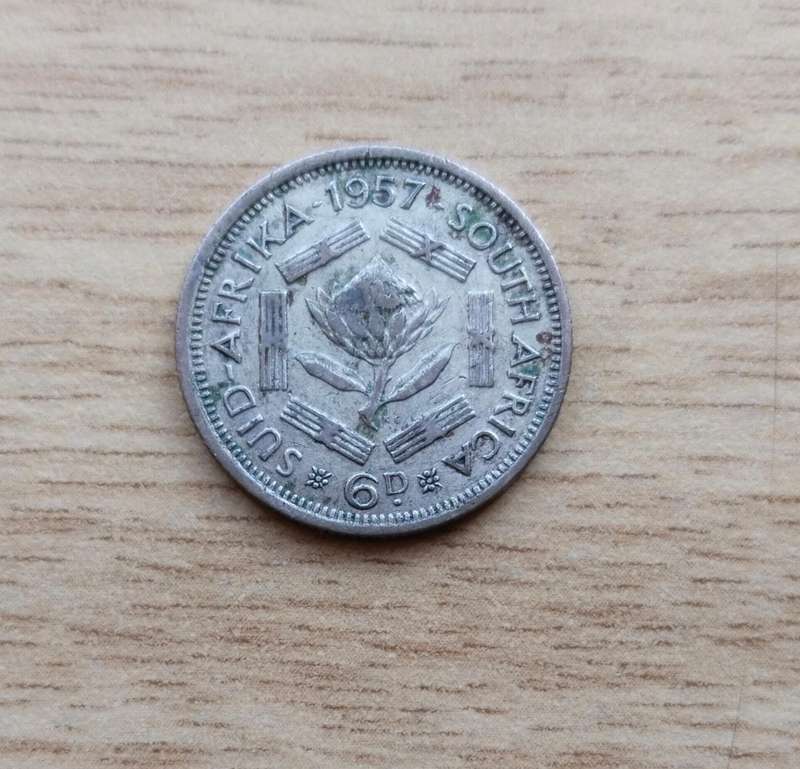 Error South Africa 1957 Silver Sixpence.
