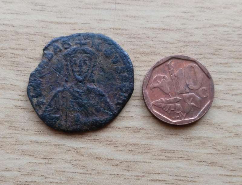 Roman Byzantine empire Unresearched old coin.