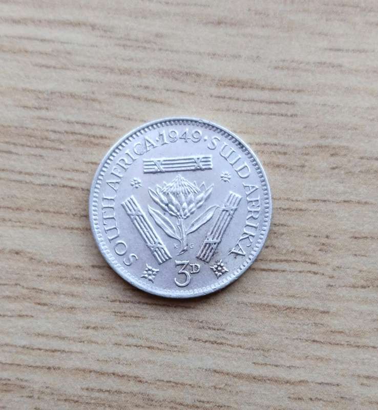 South Africa 1949 Silver Threepence. Good condition.