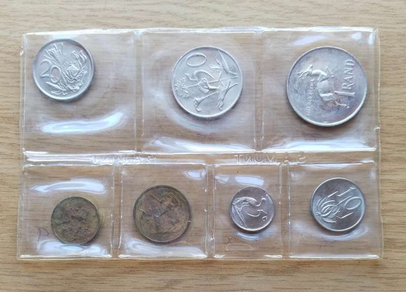 South Africa 1982 UNC Pack coin set.