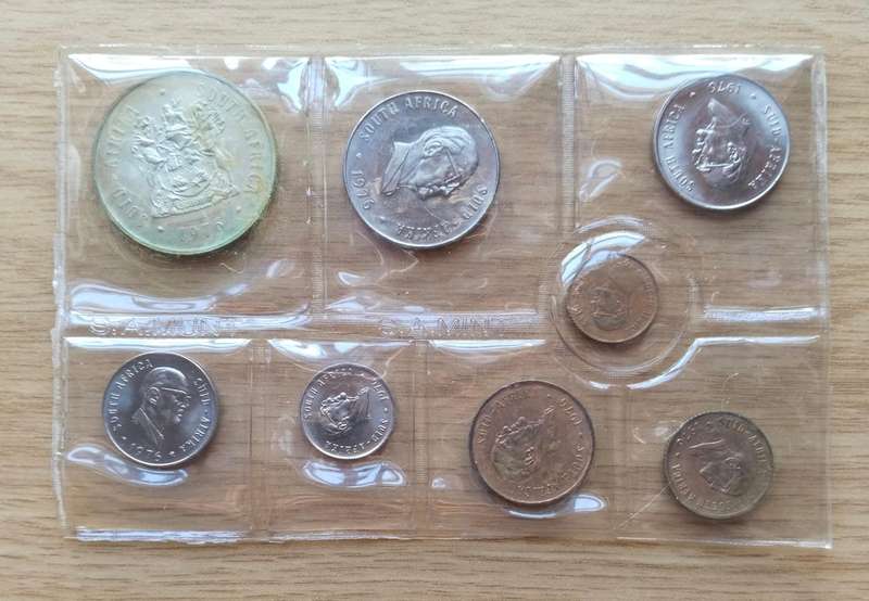 South Africa 1976 Silver One Rand UNC Coin Set.