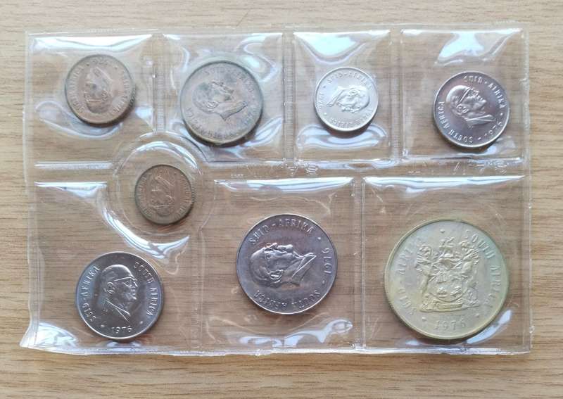 South Africa 1976 Silver One Rand UNC Coin Set.