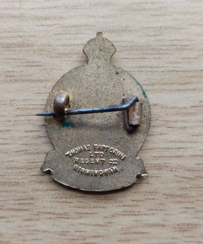 Rhodesia British Empire Service League Brooch. Kings Crown.