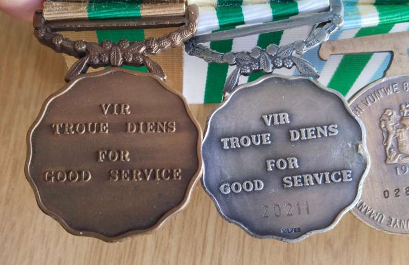 SANDF Full and Miniature Group Medals Awarded to 341410 And Others. Nice Set.