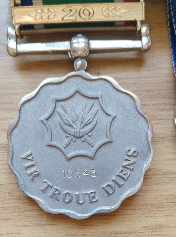 SANDF Full and Miniature Group Medals Awarded to SARGENT FFW BIESKE