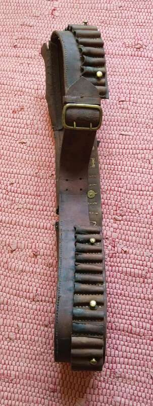 Boer War British Leather Bandolier .303 Bullet belt.