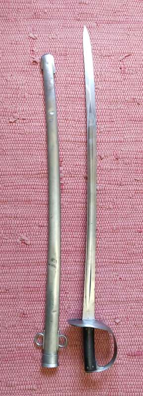 Boer War Period Rare 1897 long Battle Sword With Scabbard. 925mm long.