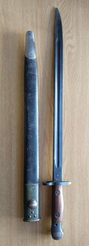 Police 1907 long Bayonet With Scabbard. 550mm long.