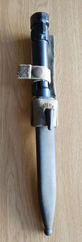 SANDF Old R1 Rifle Bayonet With Scabbard.