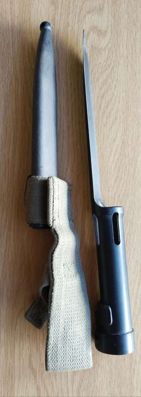 SANDF Old R1 Rifle Bayonet With Scabbard.