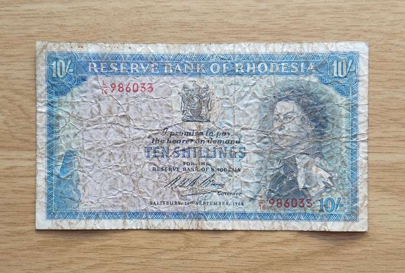 Rhodesia September 1968 Ten Shillings Bank Note.