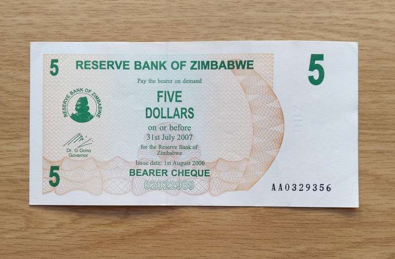 Zimbabwe 1st August 2006  Five Dollar Bearer Cheque Bank Note. Good condition. (AA356)