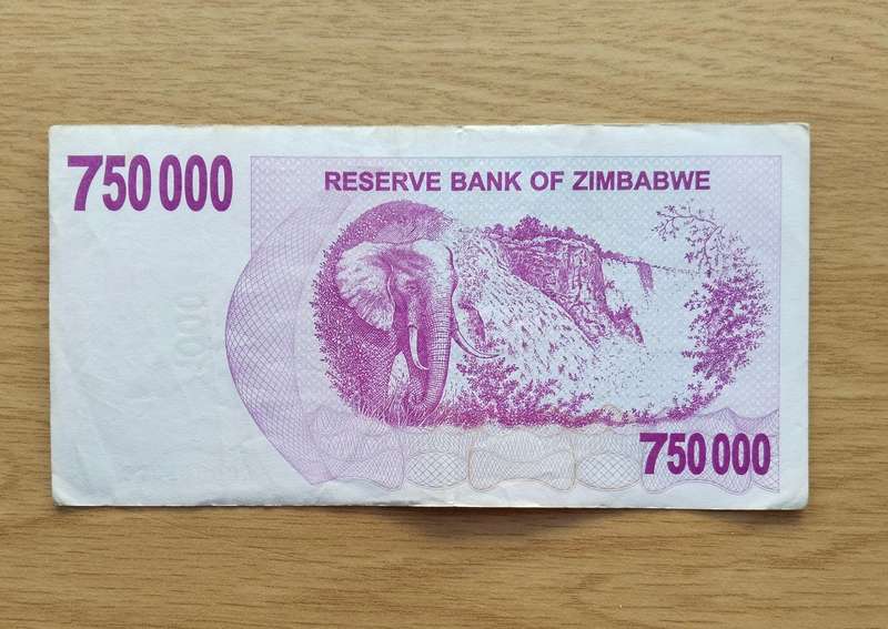 Zimbabwe 750000 Dollar Bank Note. (AC378)