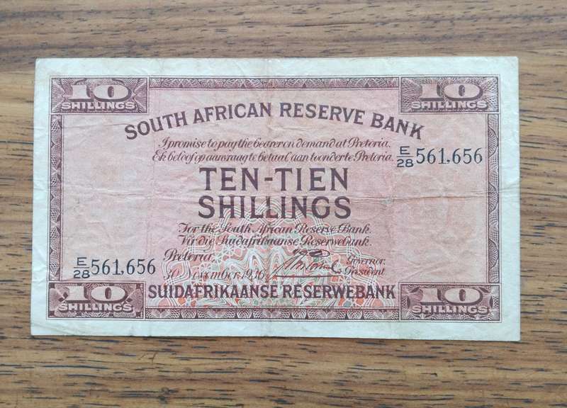 South Africa J Postmus 30 November 1936 Ten Shillings Bank Note. (656)