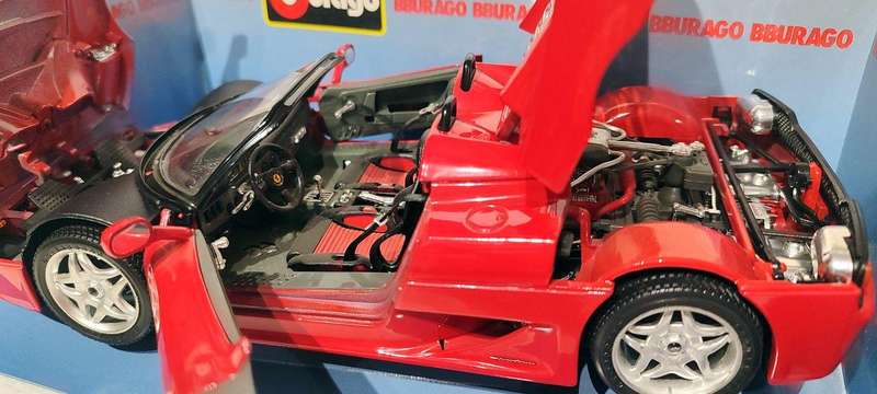**VINTAGE/BOXED** 1/18 Bburago Vintage Ferrari F50 Hard-Top 1995 Red (3362)