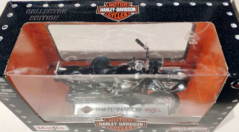 **Pre-Loved/Boxed** 1/18 Maisto CE - Harley-Davidson 1948 FL Panhead - Black (39360)