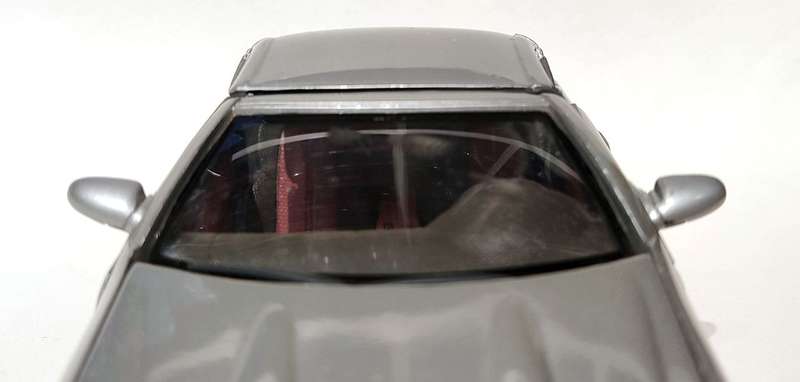**Pre-Loved/Damaged** 1/18 Maisto Mercedes Benz SLK230 (R170) Silver (Resto or scrapyard)