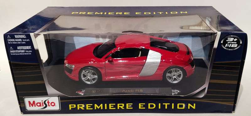 **RARE/BOXED/MINT MODEL** 1/18 Maisto Premiere Edition Audi R8 Red/Silver