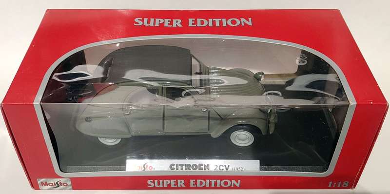 **BOXED/MINT MODEL** 1/18 Maisto Super Edition Citroen 2CV 1952 Grey/Army Green (37834)