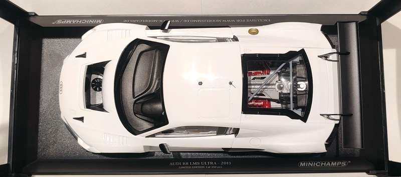 **VERY RARE & MINT** 1/18 Minichamps Audi R8 LMS Ultra 2015 White LE 1 of 350 (153 151100)