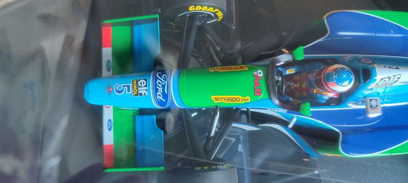 1/18 Minichamps Benetton Ford B194 Michael Schumacher 1994 Australian GP World Champion