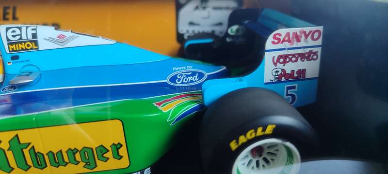 1/18 Minichamps Benetton Ford B194 Michael Schumacher 1994 Australian GP World Champion