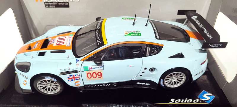 **AS NEW/BOXED** 1/18 Solido Racing Collection Aston Martin DBR9 Team Gulf 2008 #009 (clean version)