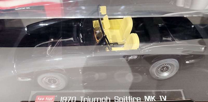 **NEW/RARE** 1/18 Sunstar Triumph Spitfire MK IV Black (1046)