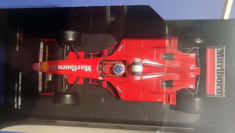 **NEW/BOXED** 1/18 WERK83 Ferrari F300 F1 Schumacher Winner Montreal 1998 (W18033001)