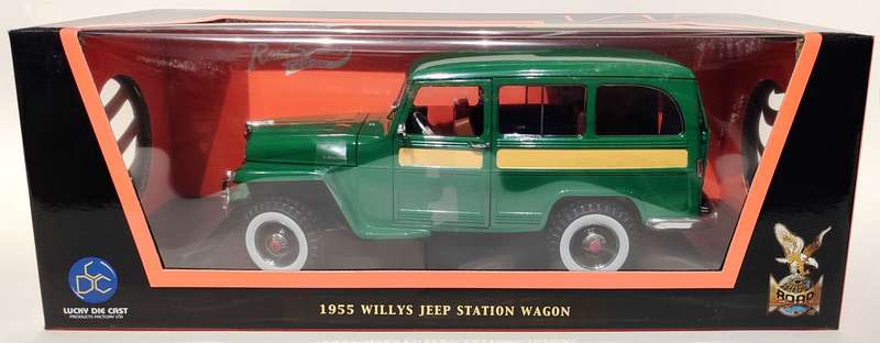 **New/Boxed** 1/18 Yat Ming LDC Road Signature 1955 Willys Jeep Station Wagon Dark Green 92858