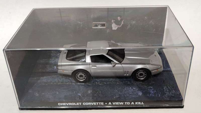 **PRE-LOVED**007 James Bond Collection** 1/43 (UH) #37 Chevrolet Corvette - A View to a Kill